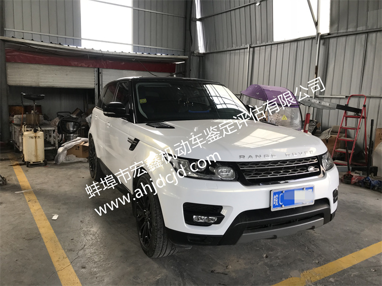 路边修理厂维修收费非常低。便宜没好货，简单的换防冻液竟然把发动机弄坏。